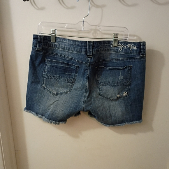 Indigo Rein Forever Jean Shorts - Picture 2 of 4